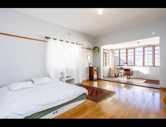 3 BEDROOM FREESTANDING TO LET IN MUIZENBERG